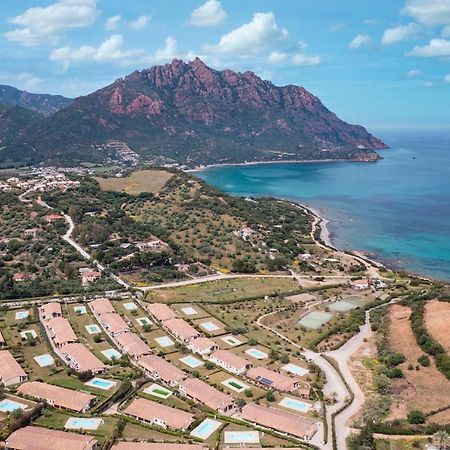 Casa Del Sole Villa Tertenìa Eksteriør billede