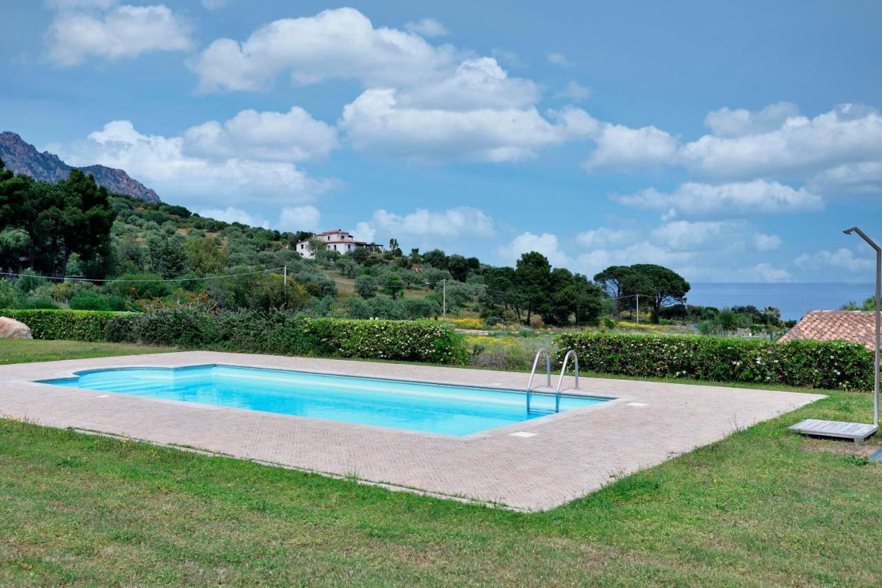 Casa Del Sole Villa Tertenìa Eksteriør billede