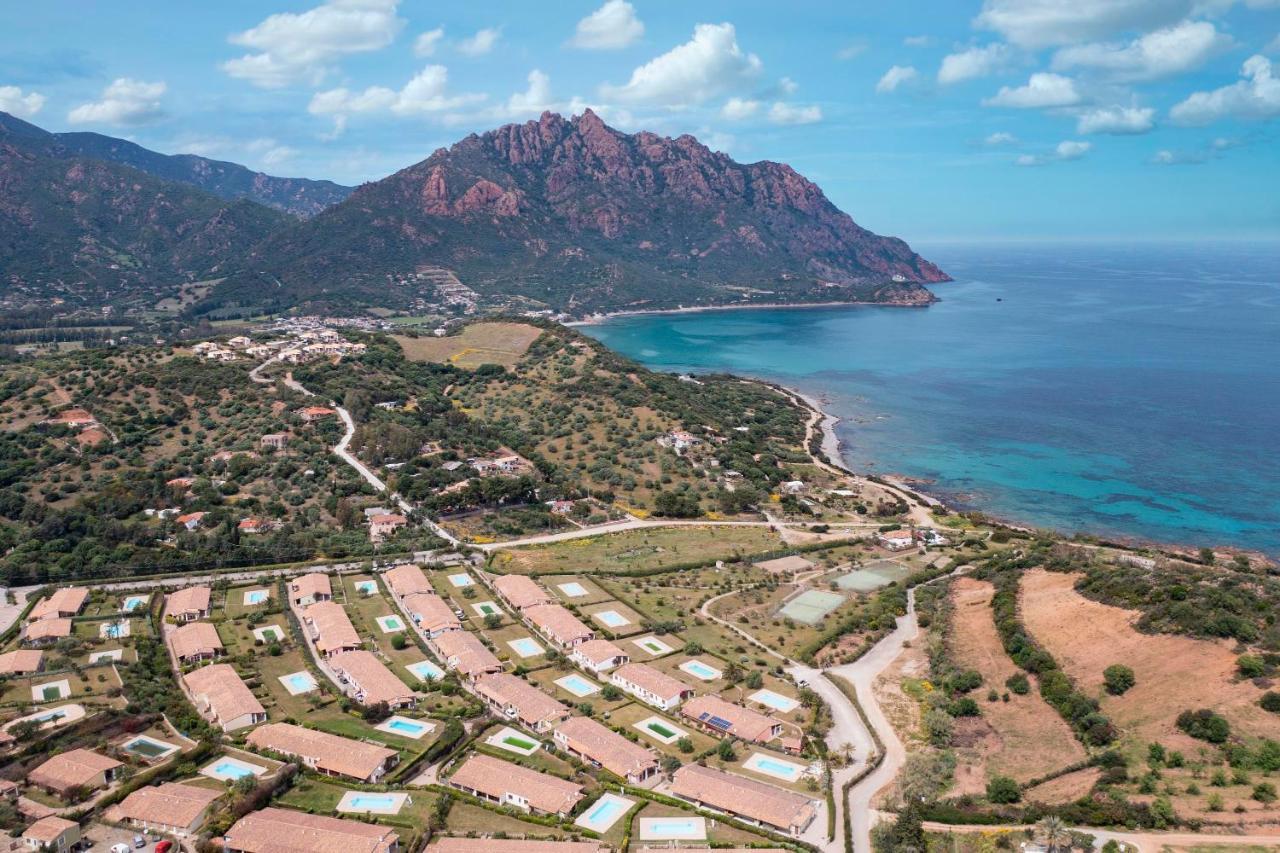 Casa Del Sole Villa Tertenìa Eksteriør billede